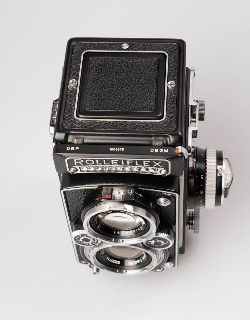 Rolleiflex 3.5E type 2 TLR with Schneider taking lens, leather case an